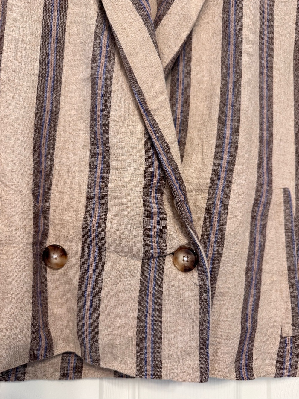 Z Supply Neutral Striped Linen-Blend blazer - Picture 10 of 11